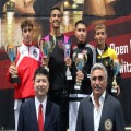 Tommaso-premiazione Open